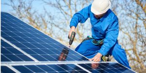 Installation Maintenance Panneaux Solaires Photovoltaïques à Santa-Maria-Figaniella